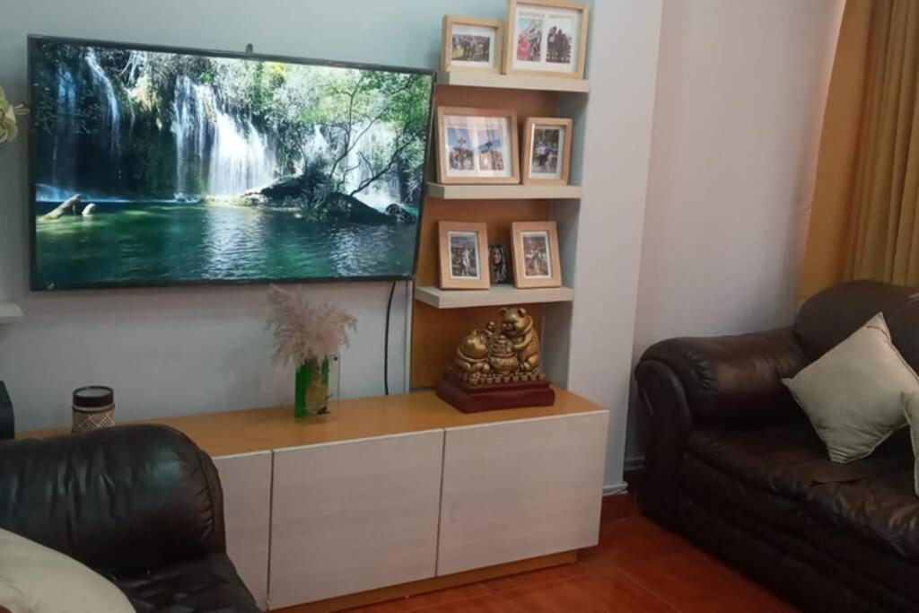 A Un Minuto Del Aeropuerto Sientase Como En Casa Куско Екстериор снимка